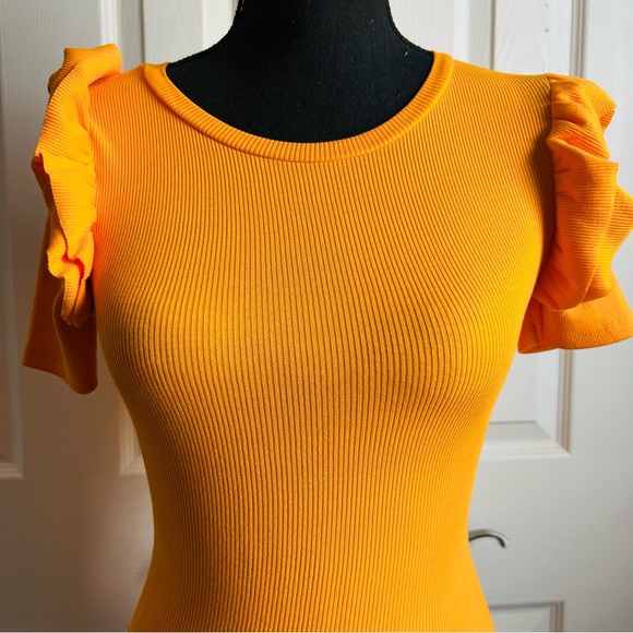 Zara bright orange short ruffle sleeve bodysuit - Picture 2 of 8